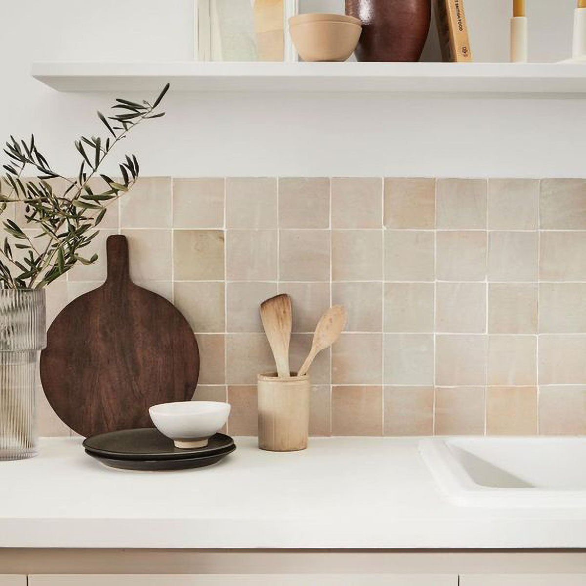 Kitchen tiles design